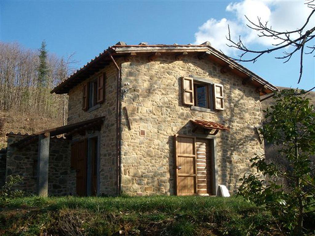 Agriturismo Prato Fiorito バーニ・ディ・ルッカ エクステリア 写真